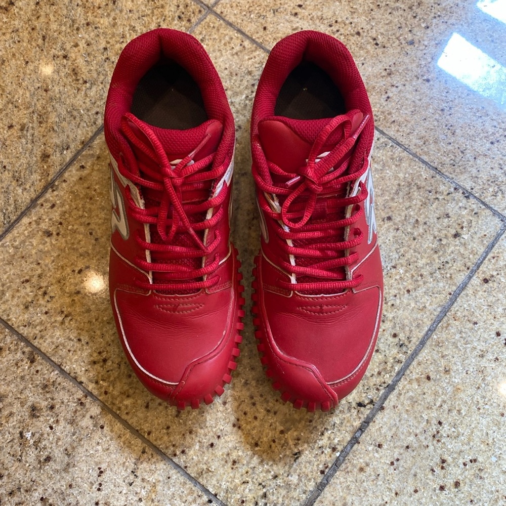 Ringor pitching cleats